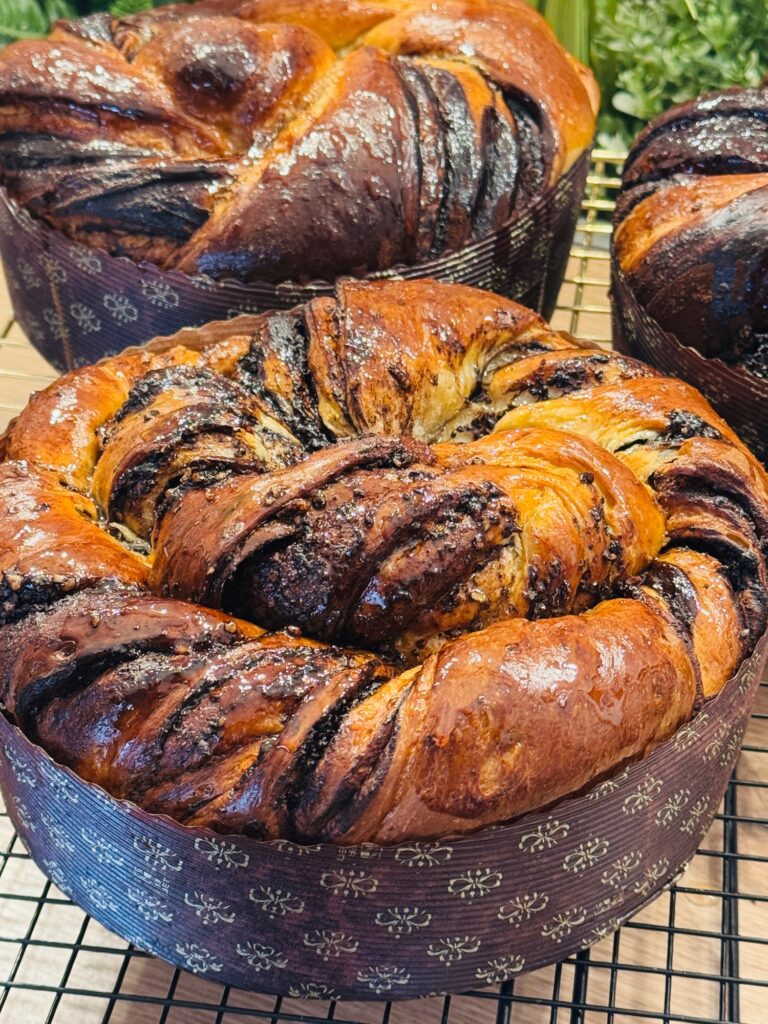 Cozonac babka cu cacao bine însiropat