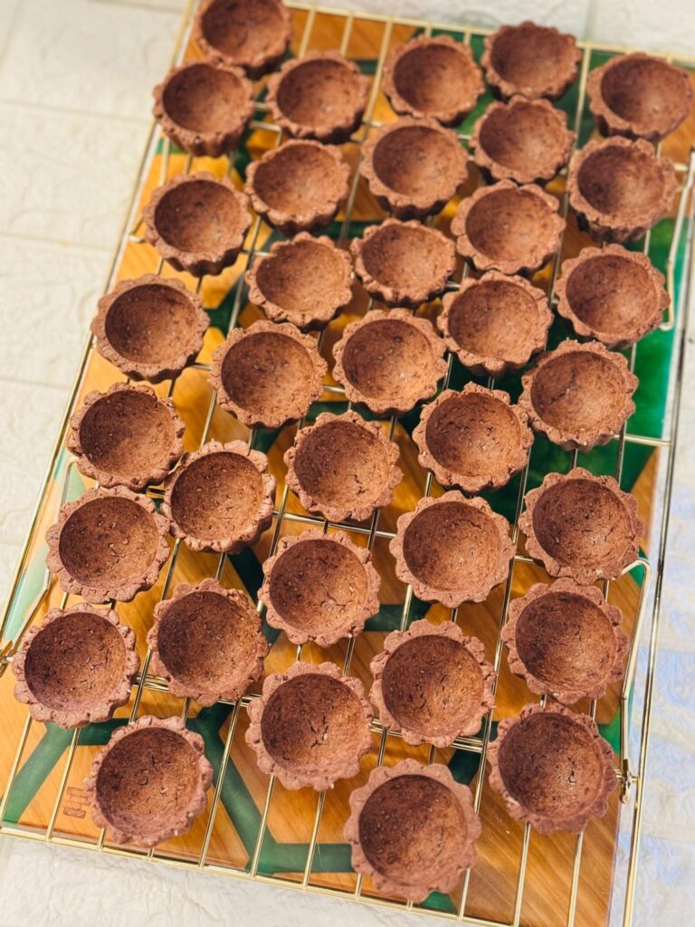 Coji de tartă cu cacao