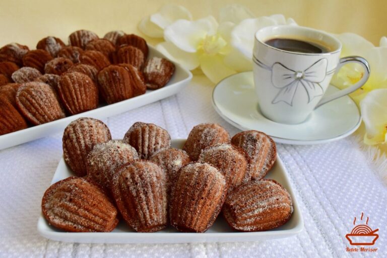 Madlene cu nuca si visine din dulceata
