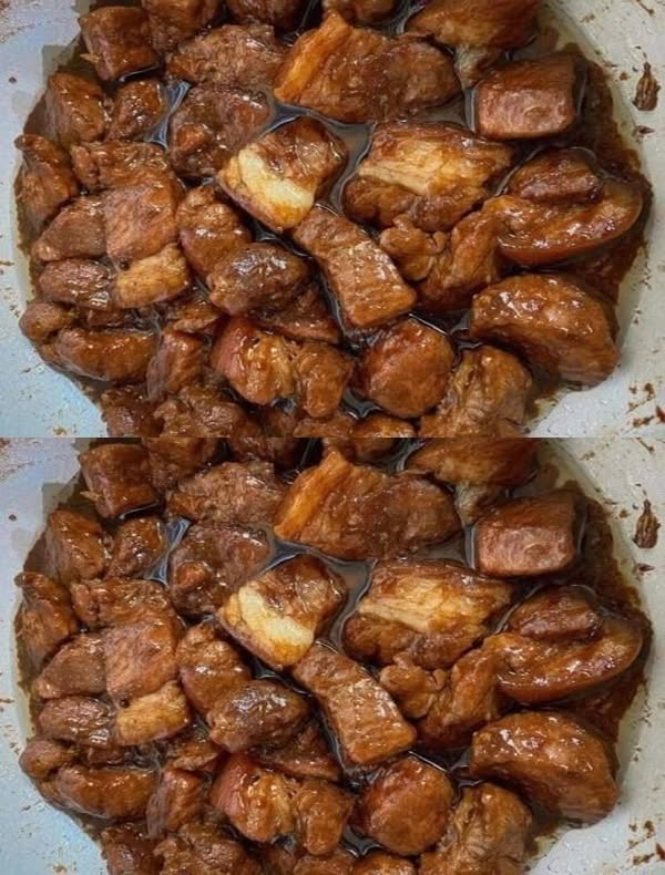Este cea mai bună carne de porc în sos pe care am mâncat-o în ultima vreme