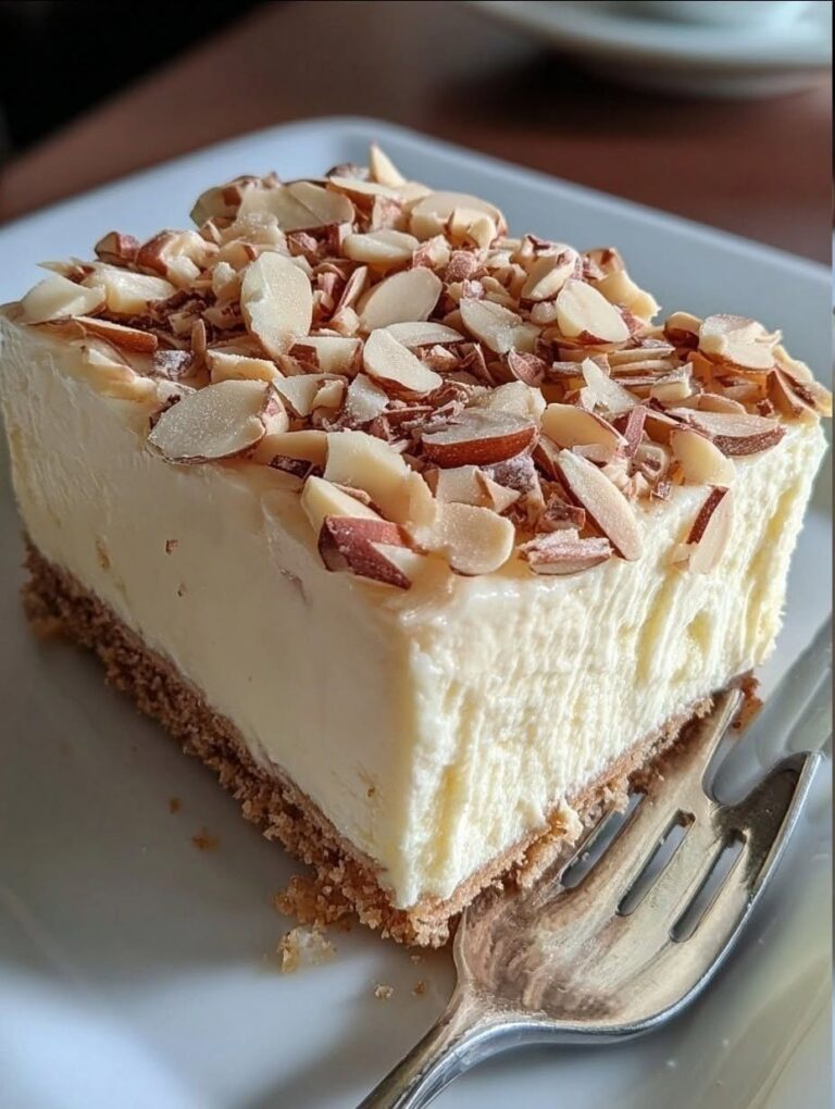 Tort cremos de turrón (fără coacere, textură de mousse)
