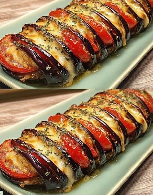 Vinete coapte cu roșii și brânză