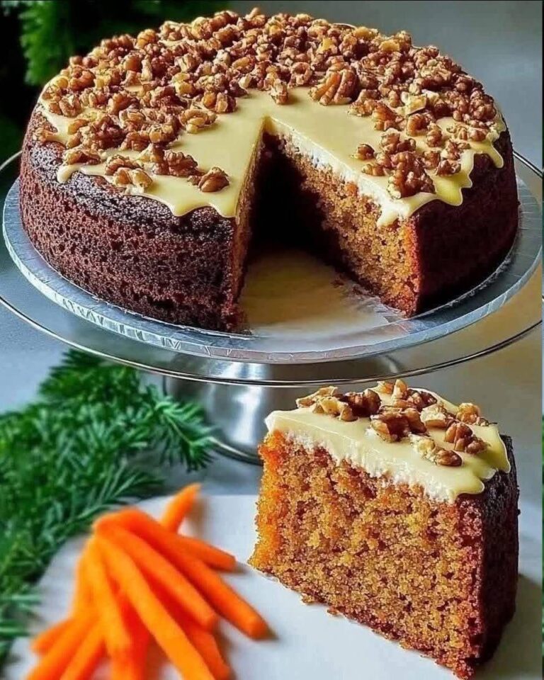 Rețetă de tort cu morcovi și nuci