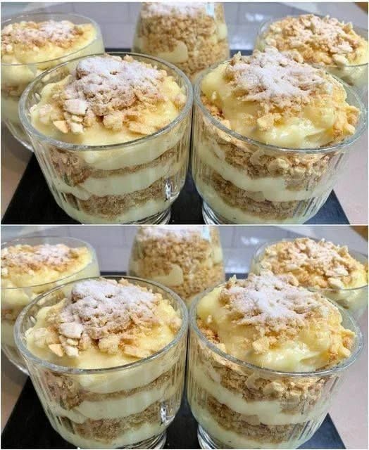 „Napoleon la pahar”: delicios de-ți lingi degetele. Se mănâncă în 2 minute.