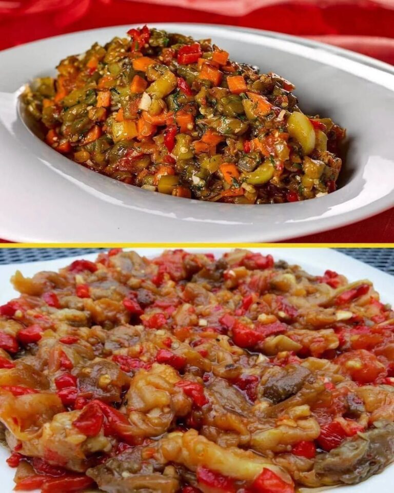 Vinete în stil turcesc-Este nevoie de 1 kg vinete, 500g roșii, 500g ardei gras, 2 cepe medii, 3 căței de usturoi, sare și ulei Reteta pas cu pas